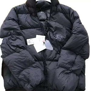 Uniqlo women’s ultra light down puffer jacket